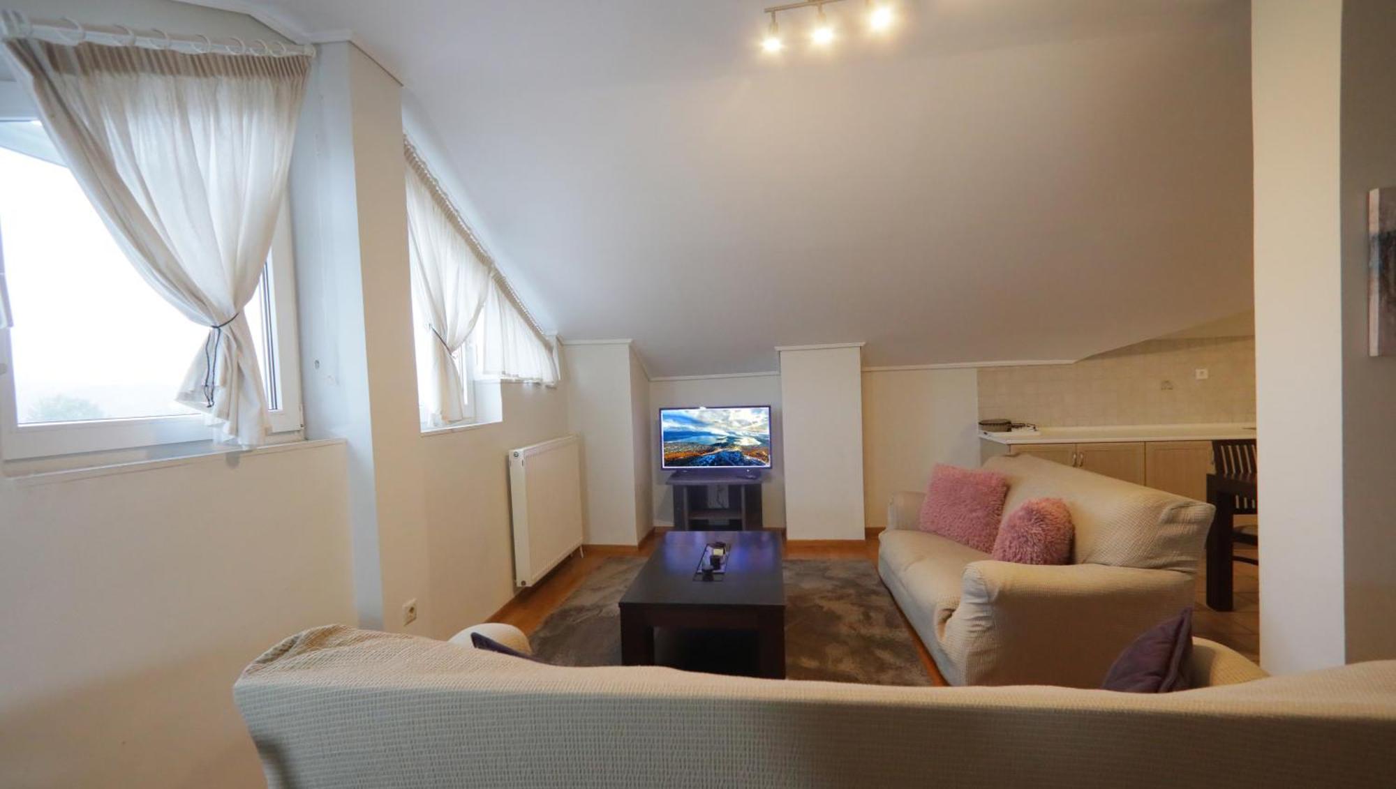 Lake'S Loft كاستوريا المظهر الخارجي الصورة